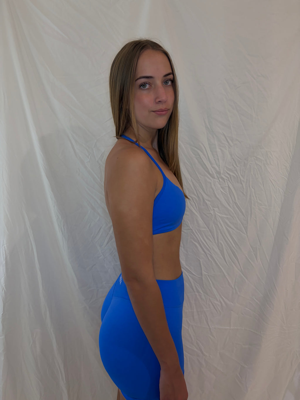 Signature Sculpt Scrunch Halter Bra Electric Blue