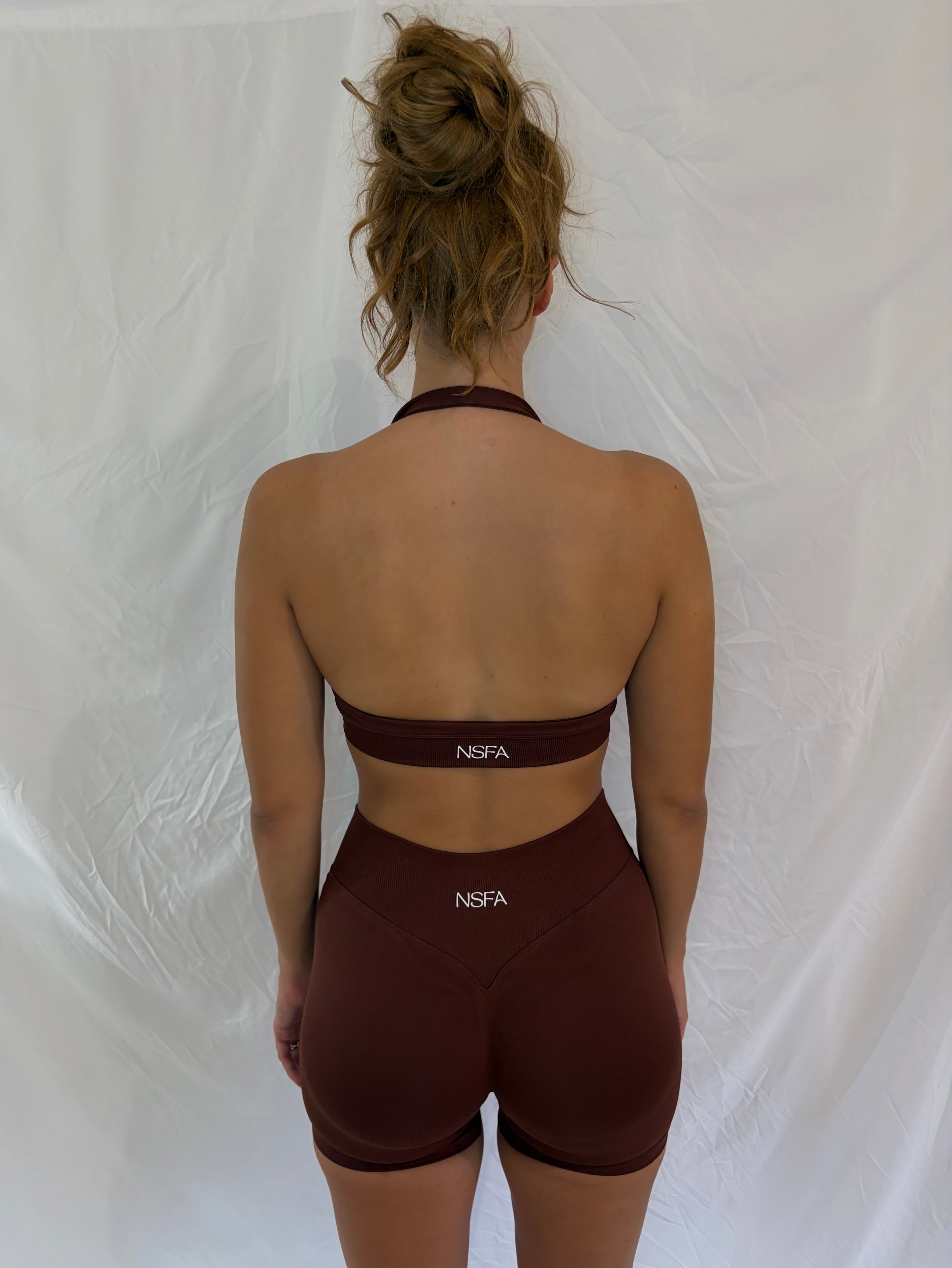 Signature Sculpt Scoop Halter Bra Mocha