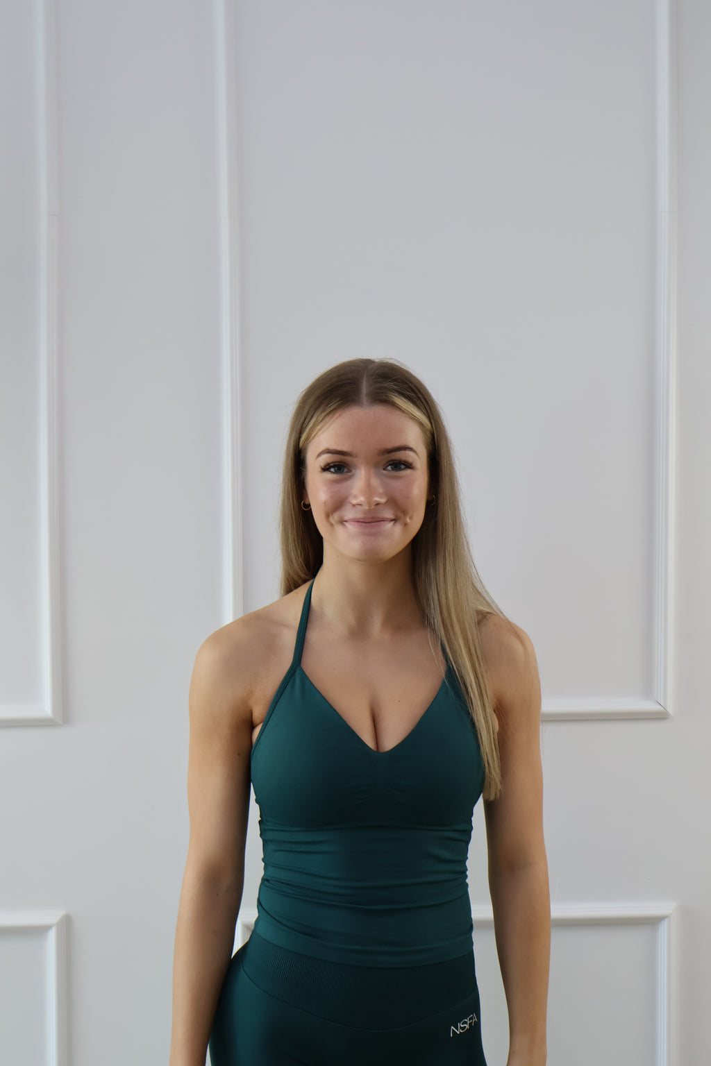Signature Sculpt Scrunch Tank Pine Green