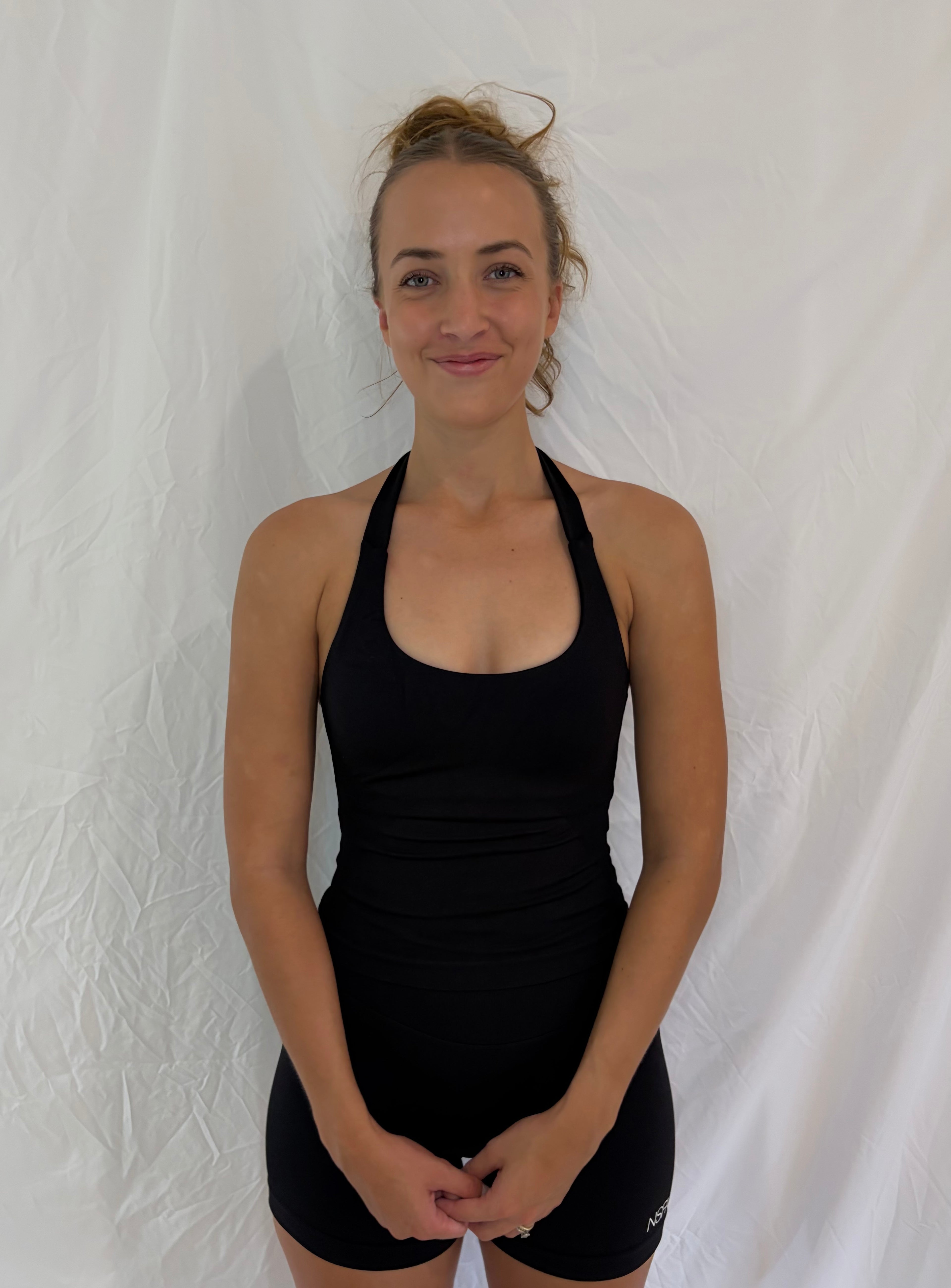 Signature Sculpt Scoop Tank Black