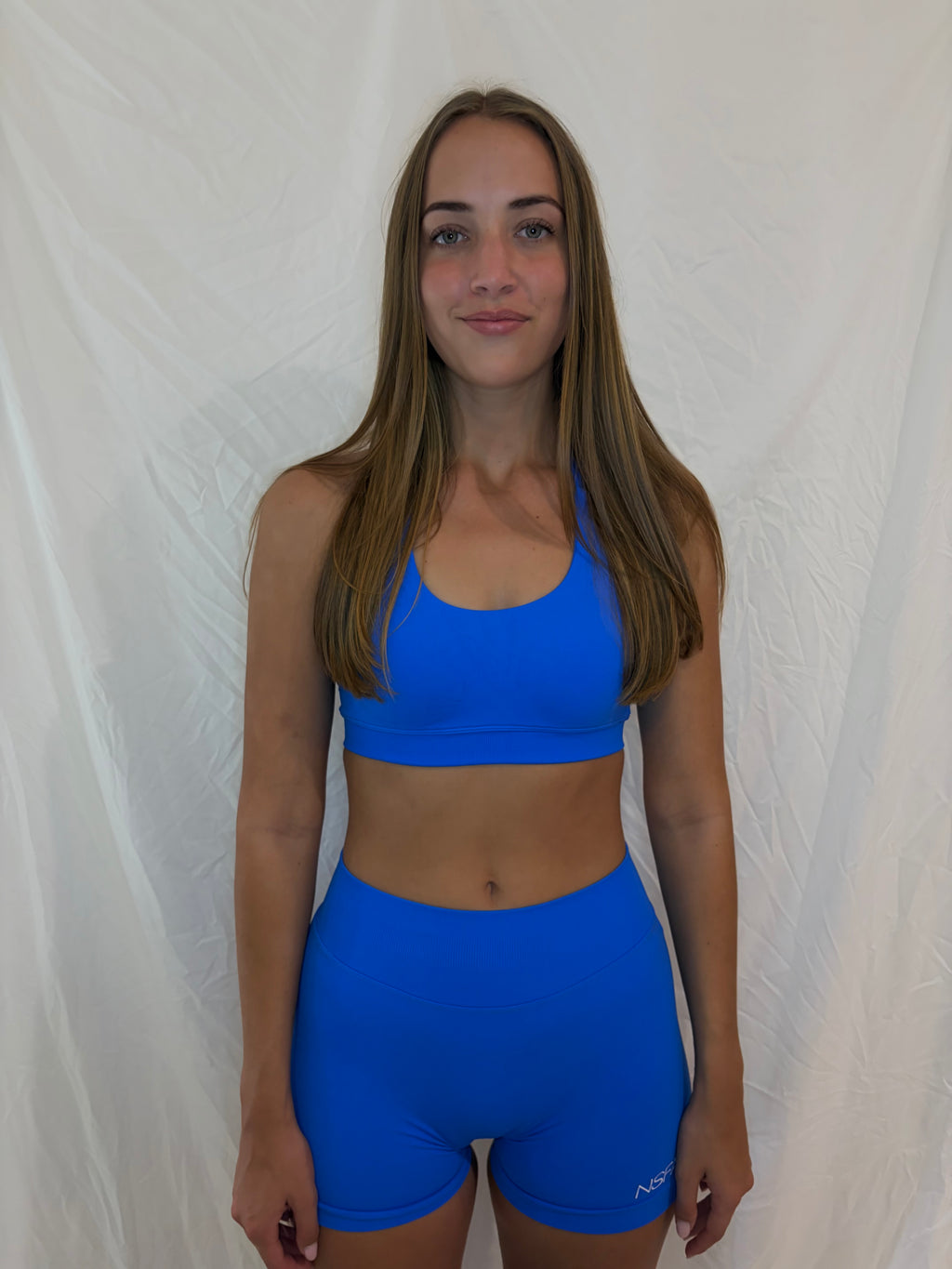 Signature Sculpt Scoop Halter Bra Electric Blue