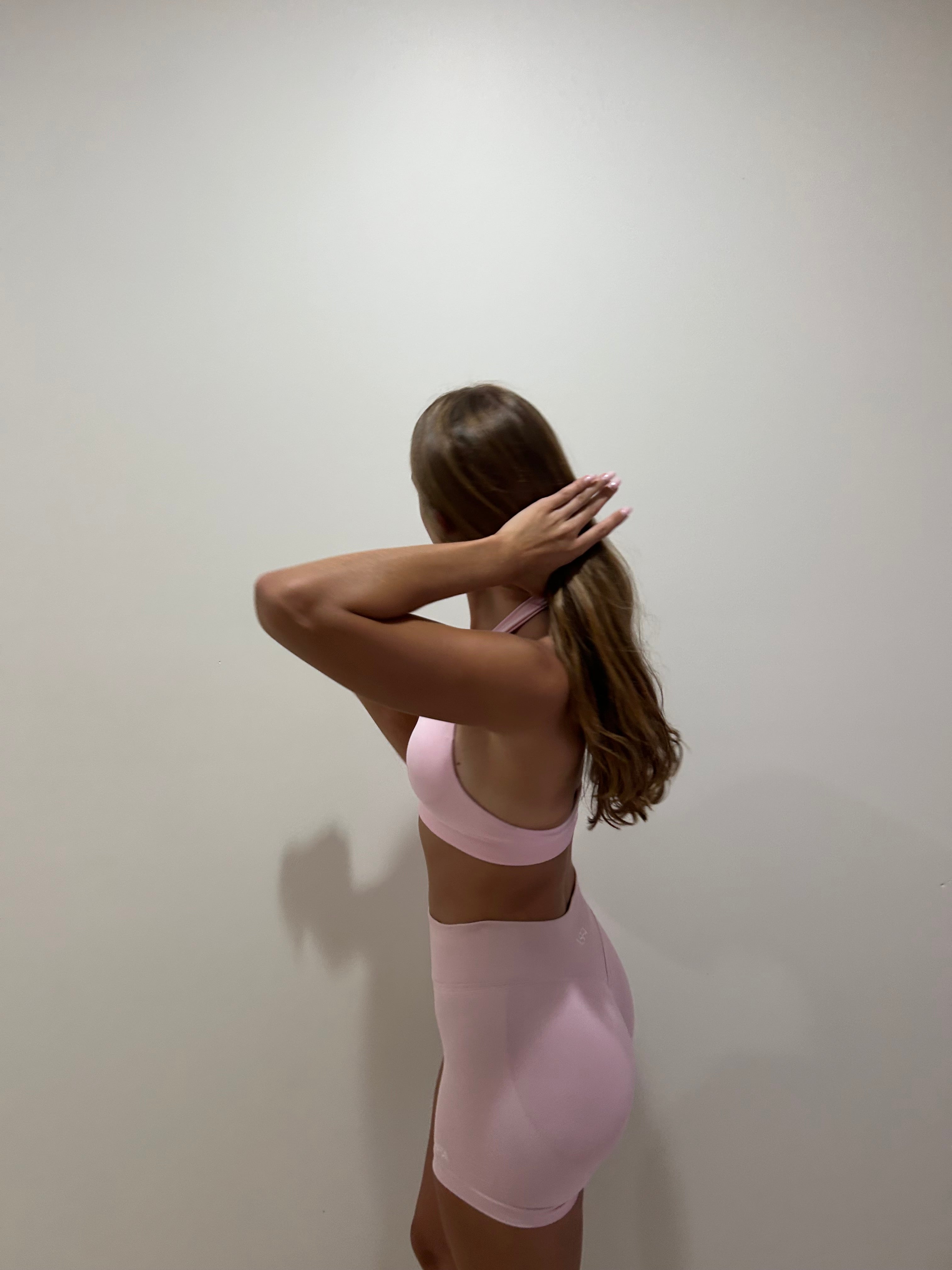 Signature Sculpt Scoop Halter Bra Blush