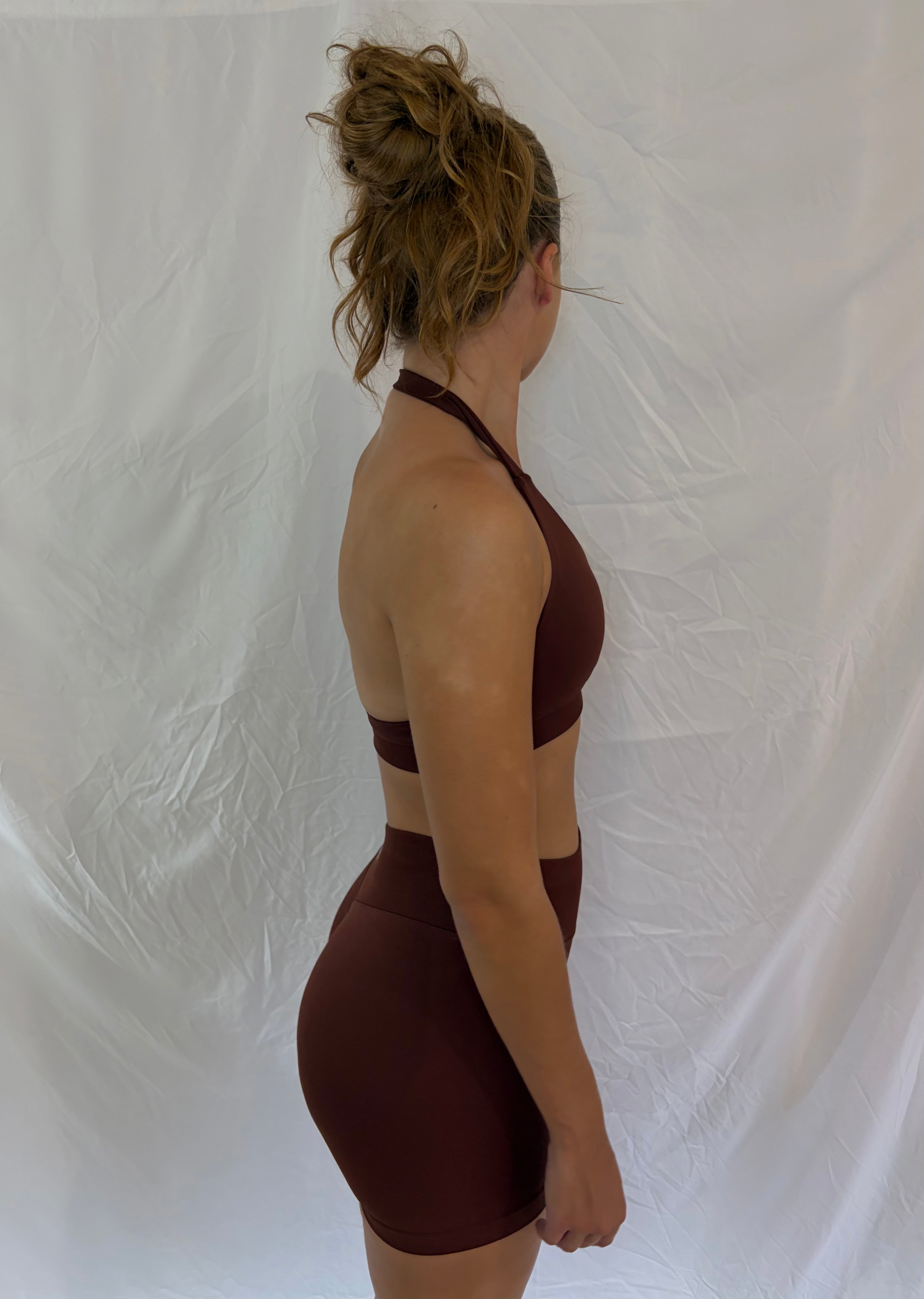 Signature Sculpt Scoop Halter Bra Mocha