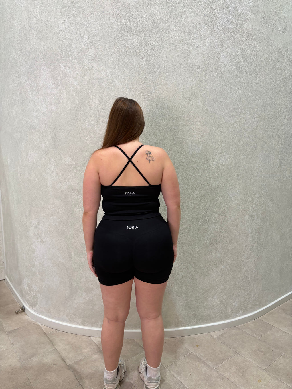 Core Invisible Scrunch Shorts Black