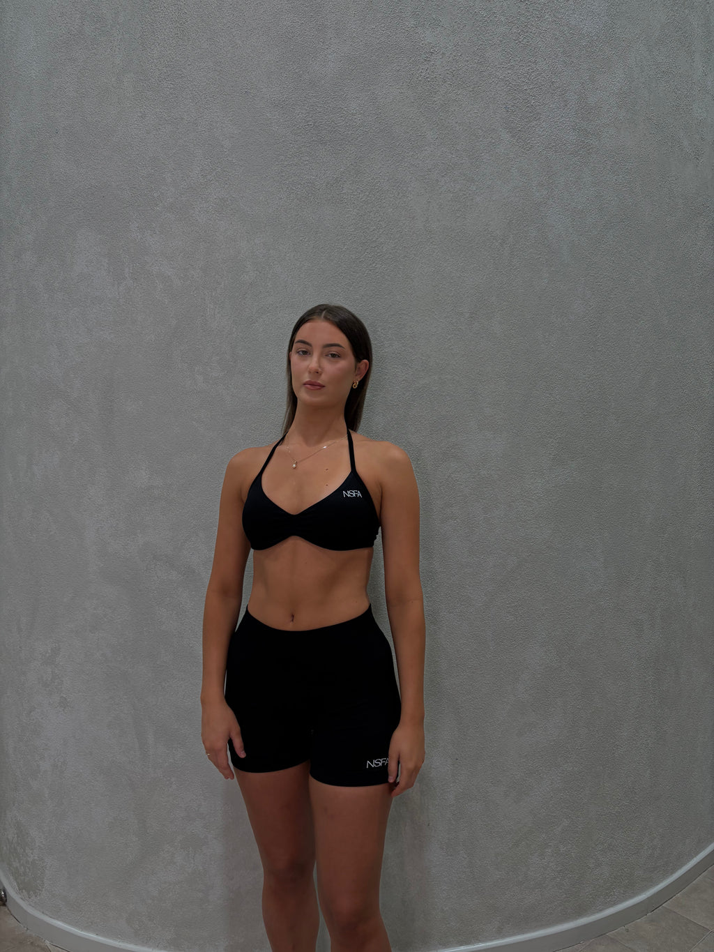 Signature Sculpt Scrunch Halter Bra Black